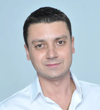 Кахраманов Эльдар Бегларович